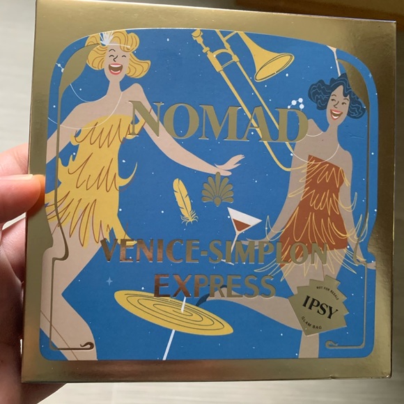 Nomad Venice-Simplon Express Carry-On Eyeshadow Palette - Picture 5 of 9